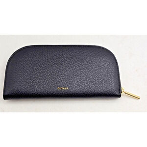 Cuyana Classic Zip Around Wallet in Black Italian Pebbled Leather $198